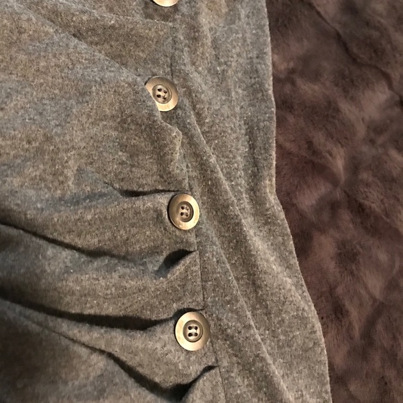 Gray tunic - Picture 4 of 4